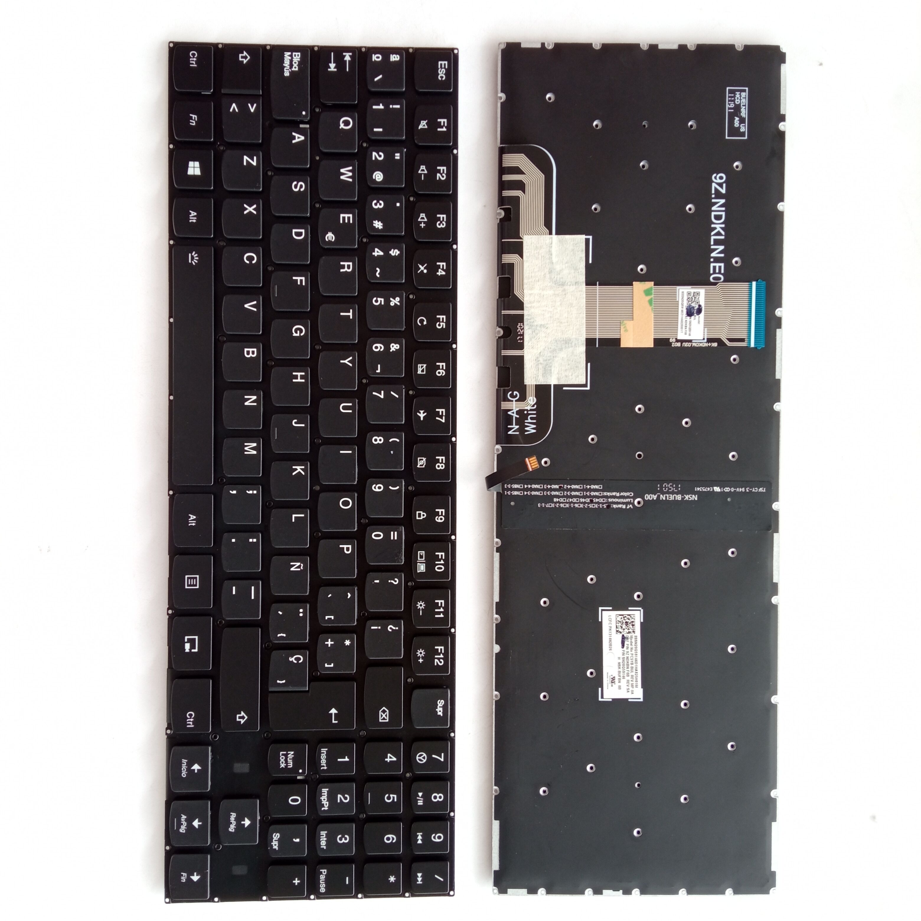 Picture of New Replacement Laptop Keyboard For LENOVO Y520/R720 BLACK Backlit SP Layout